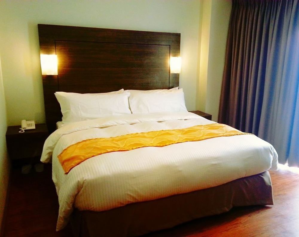 Vista Real Hotel تاجيتاي المظهر الخارجي الصورة