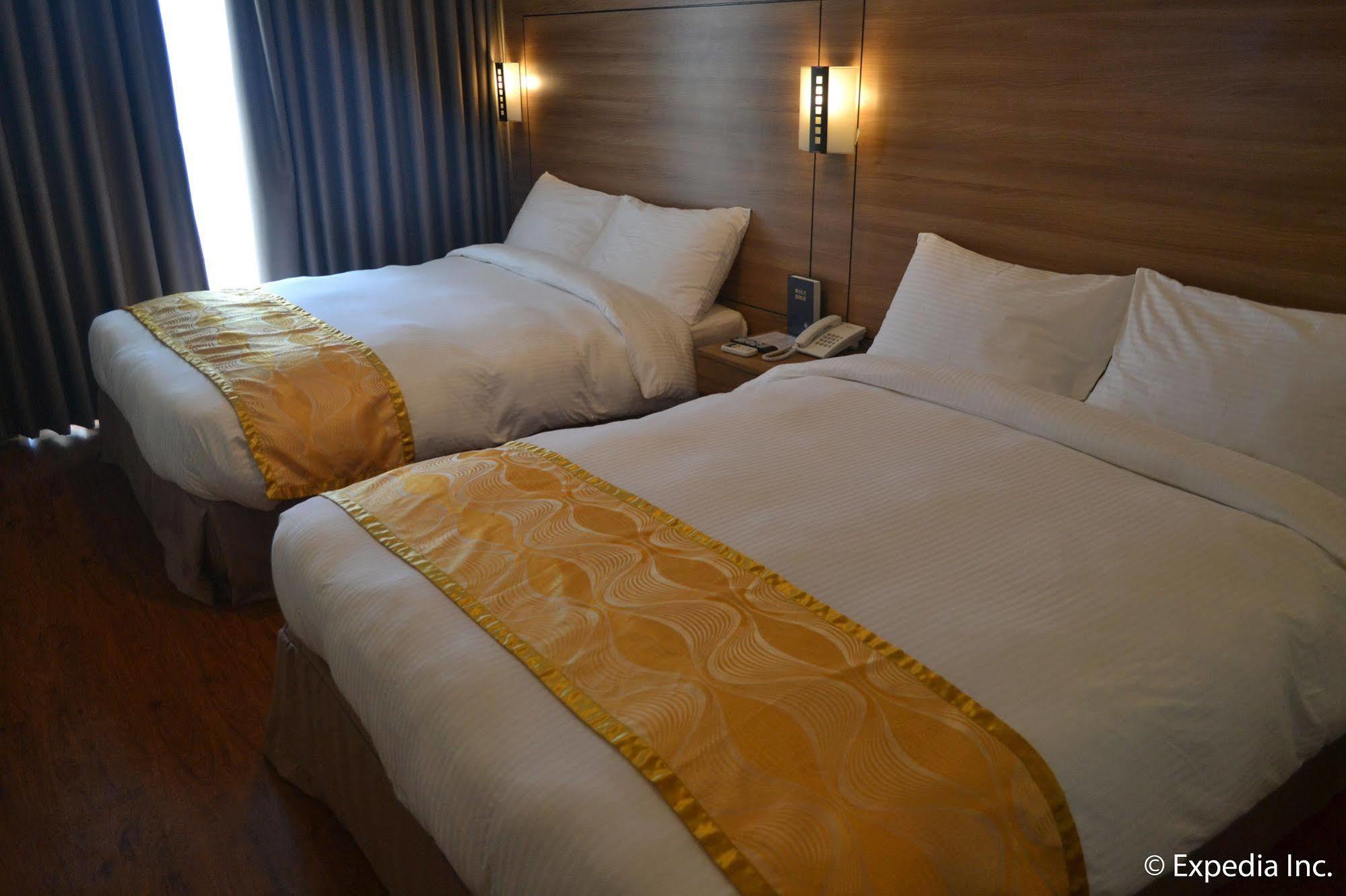 Vista Real Hotel تاجيتاي المظهر الخارجي الصورة